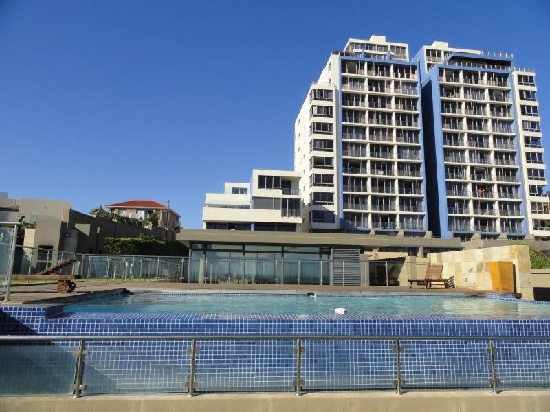 קייפטאון Infinity Self Catering Beachfront Apartment 302 מראה חיצוני תמונה