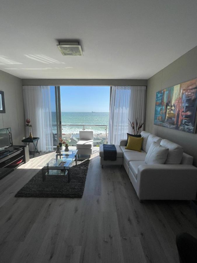 קייפטאון Infinity Self Catering Beachfront Apartment 302 מראה חיצוני תמונה